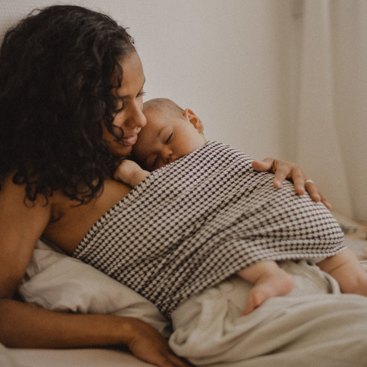 Easy Lover bandeau peau a peau moss studio romeo